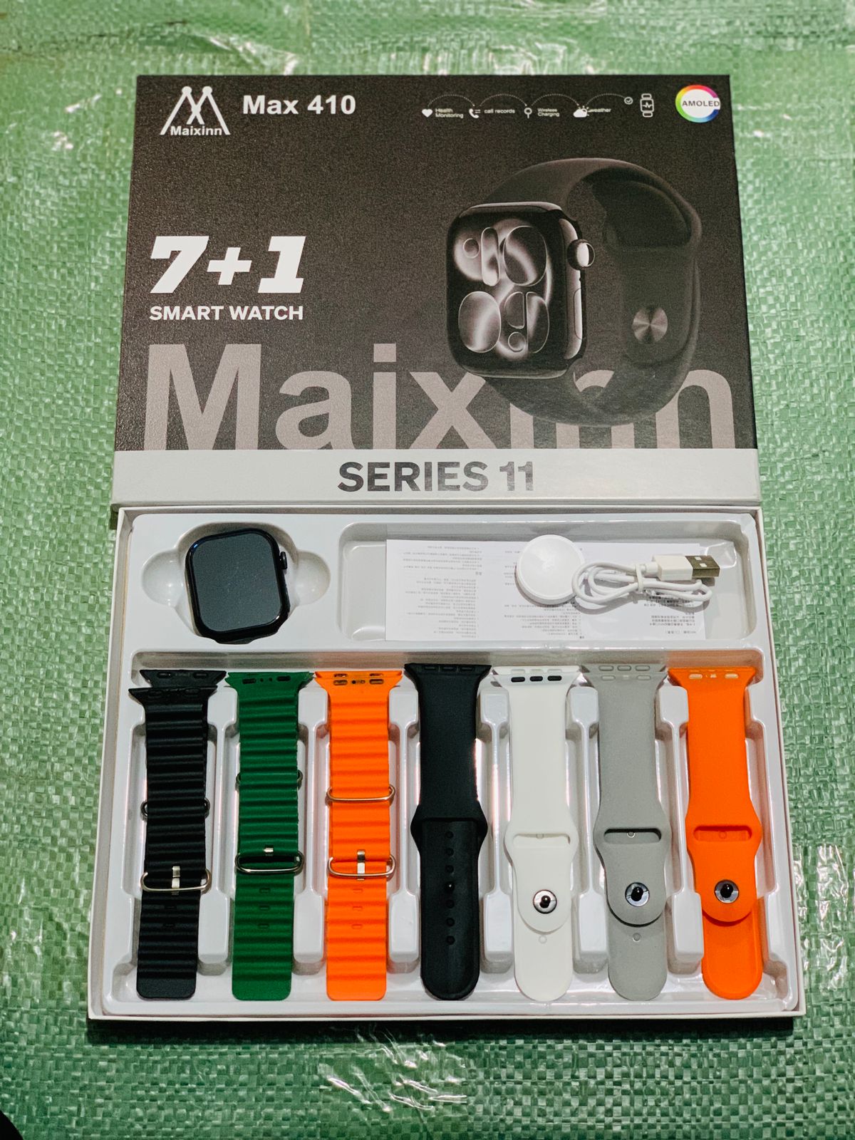 Altra Smart Watch With Belts